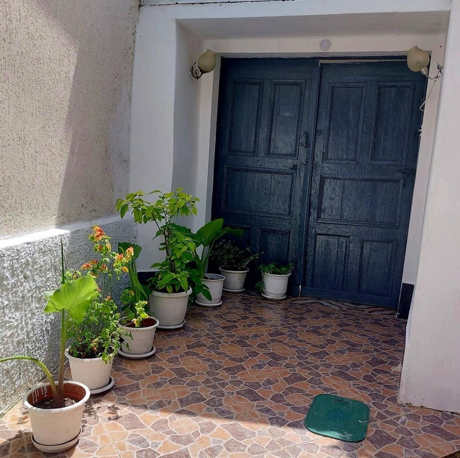Guest House Flowers Berat Exterior foto
